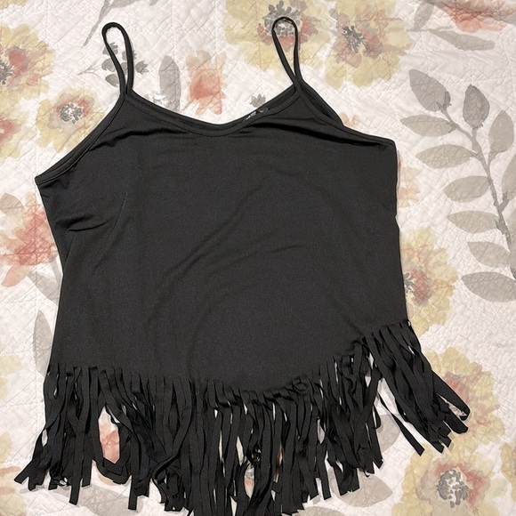 Bundle of Three Tank Tops - Picture 7 of 13